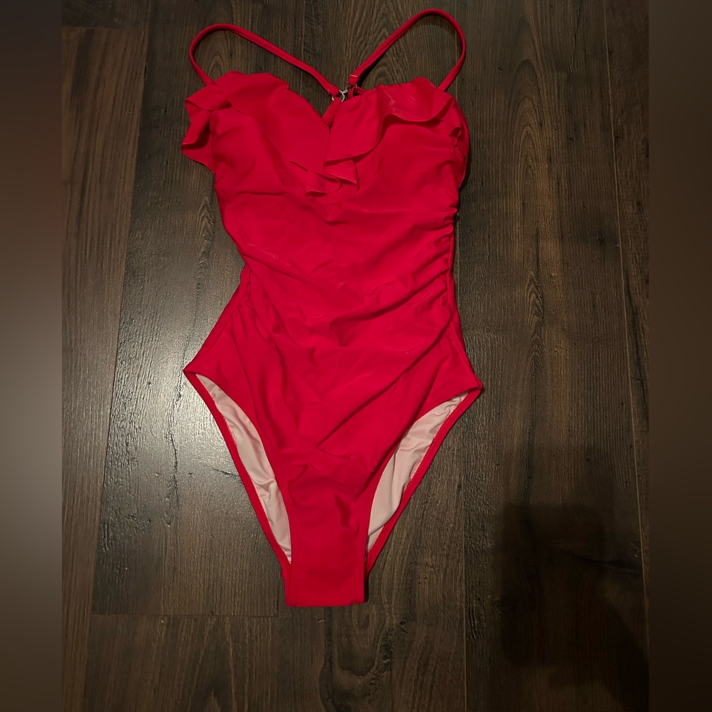 CUPSHE NWT women’s Swimsuit
